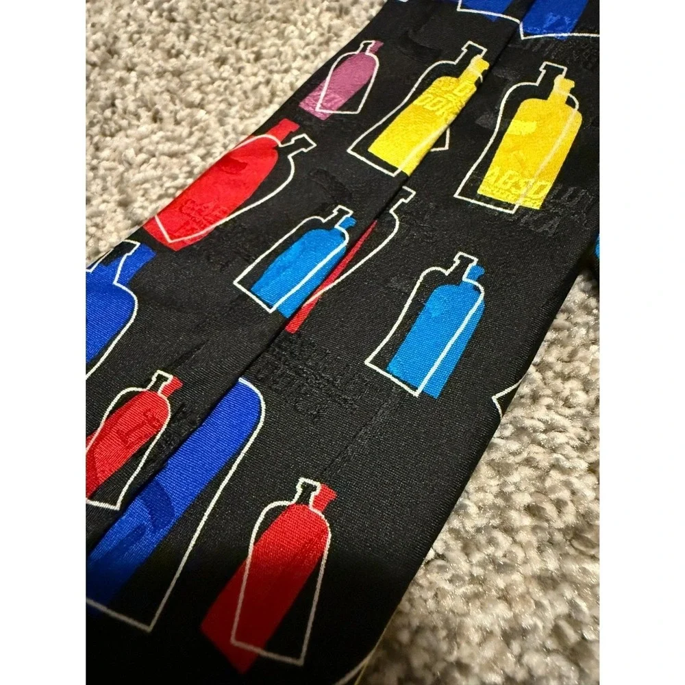 Absolut Vodka Bottles Tie 100% Silk JeSuis Mens Necktie‎